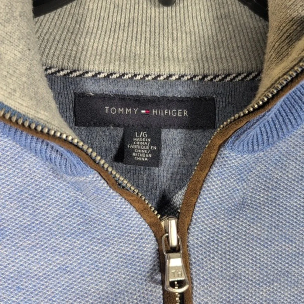 Tommy Hilfiger Pullover Men's Size Large Sweater Blue Long Sleeve w/ Suede Dress - Picture 7 of 9